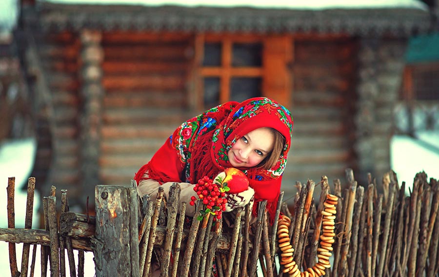 Sexy girl Women in Slavic costumes in Sacramento